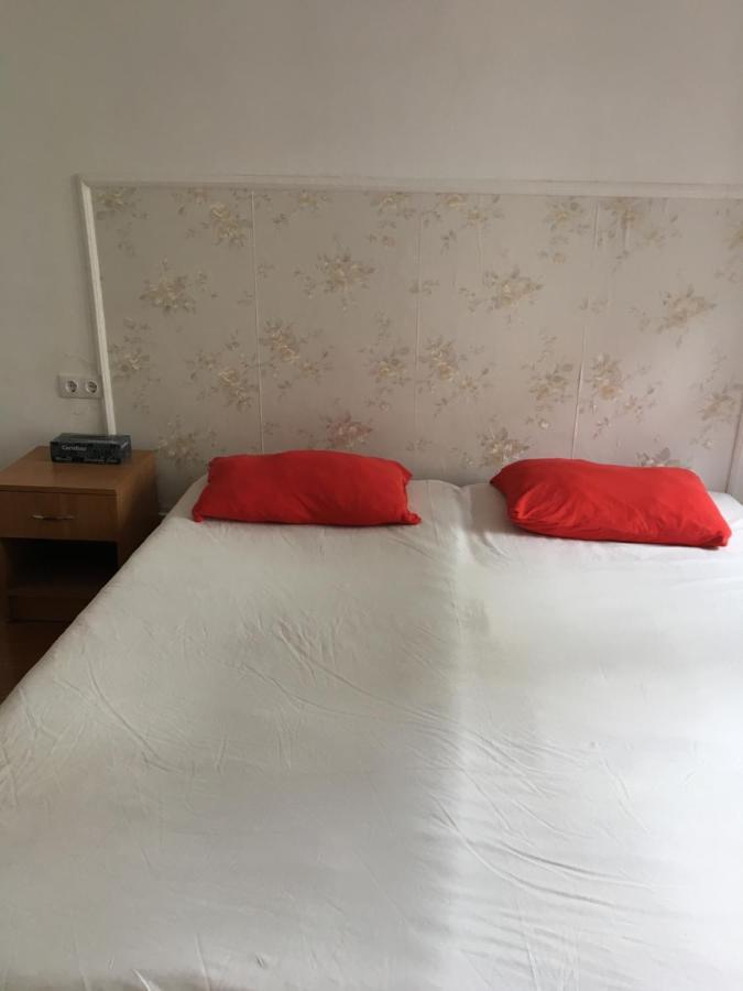 Tower Apartament 锡比乌 外观 照片